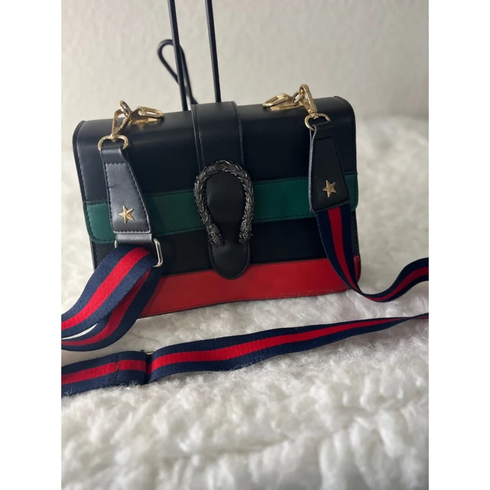 Black Striped Luxury Themed Purse, Designer Clutch bag, Stylish Purse, Trendy